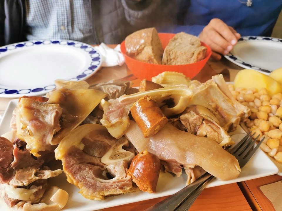 Cocido stew at O Comercio, photographed by Marisa A.